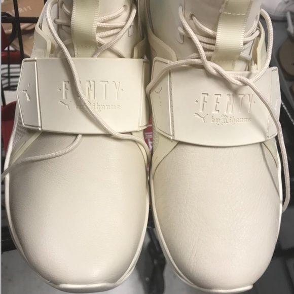 NWOB Puma FENTY in off white - Picture 3 of 6